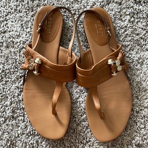 Gucci tan leather sandals
